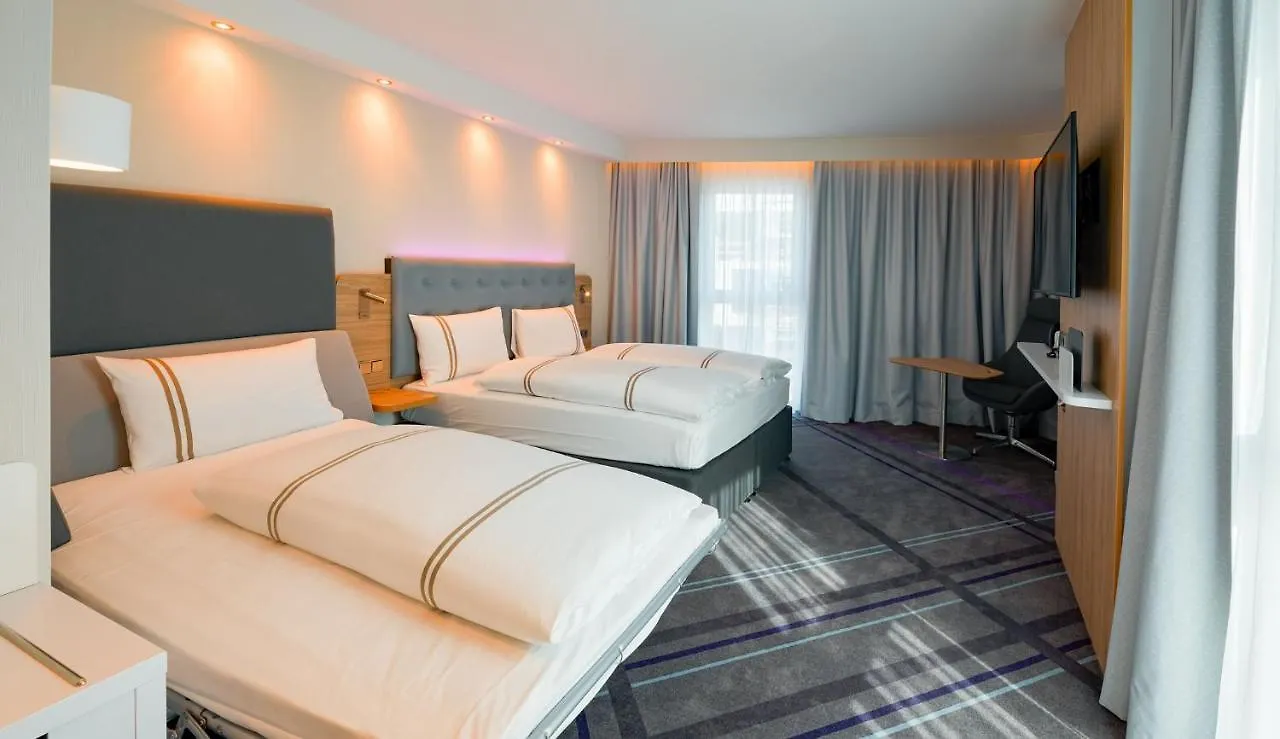 *** Отель Premier Inn Mannheim City Centre Германия